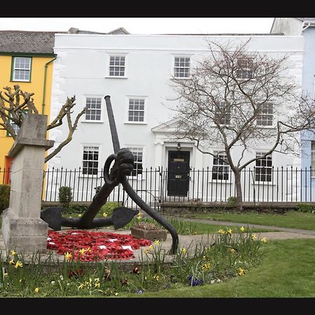 Monmouth House Apartments, Lyme Regis Old Town, Dog Friendly, Parking Eksteriør billede