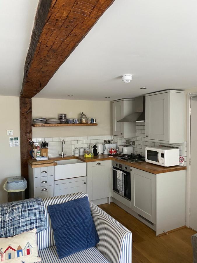 Monmouth House Apartments, Lyme Regis Old Town, Dog Friendly, Parking Eksteriør billede