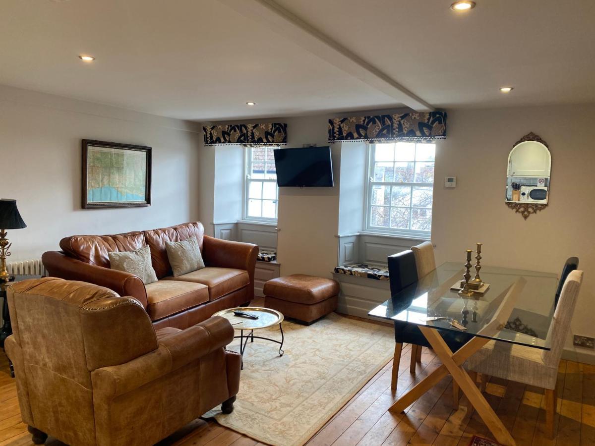 Monmouth House Apartments, Lyme Regis Old Town, Dog Friendly, Parking Eksteriør billede