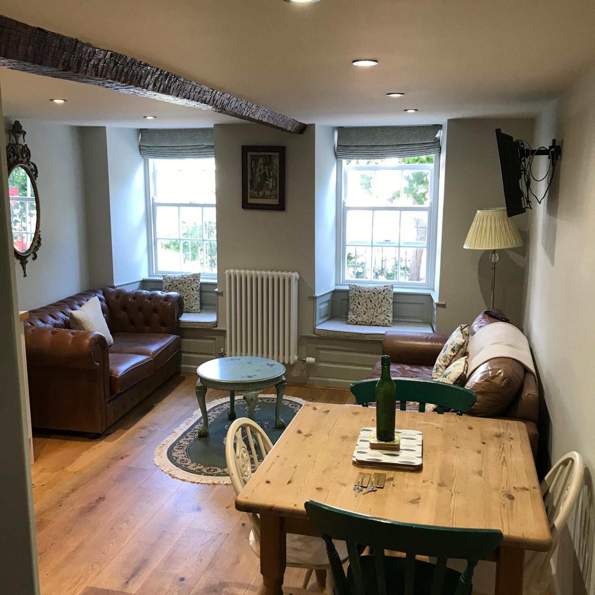 Monmouth House Apartments, Lyme Regis Old Town, Dog Friendly, Parking Eksteriør billede